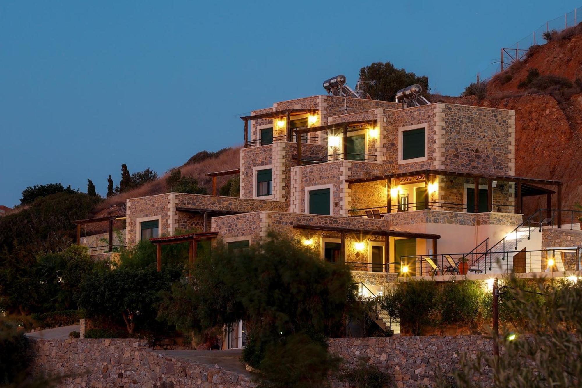 Roussa Village Sitia  Luaran gambar
